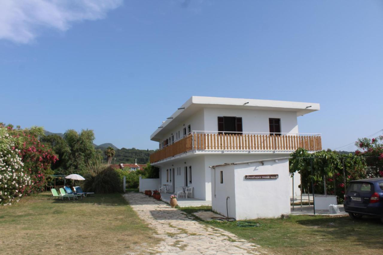 Anastazia'S Seaside Apartments Roda  Exterior photo